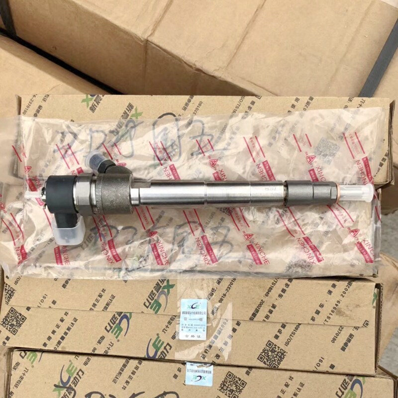 适用东风奥丁东风锐骐皮卡ZD25发动机喷油嘴喷油器