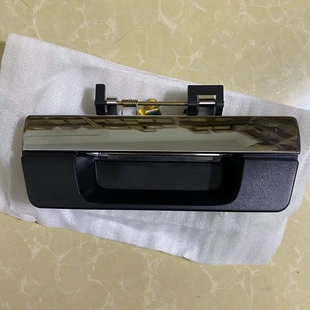 适五十铃庆铃T17皮卡尾门拉手后备箱把手后挡板货箱门扣手原厂