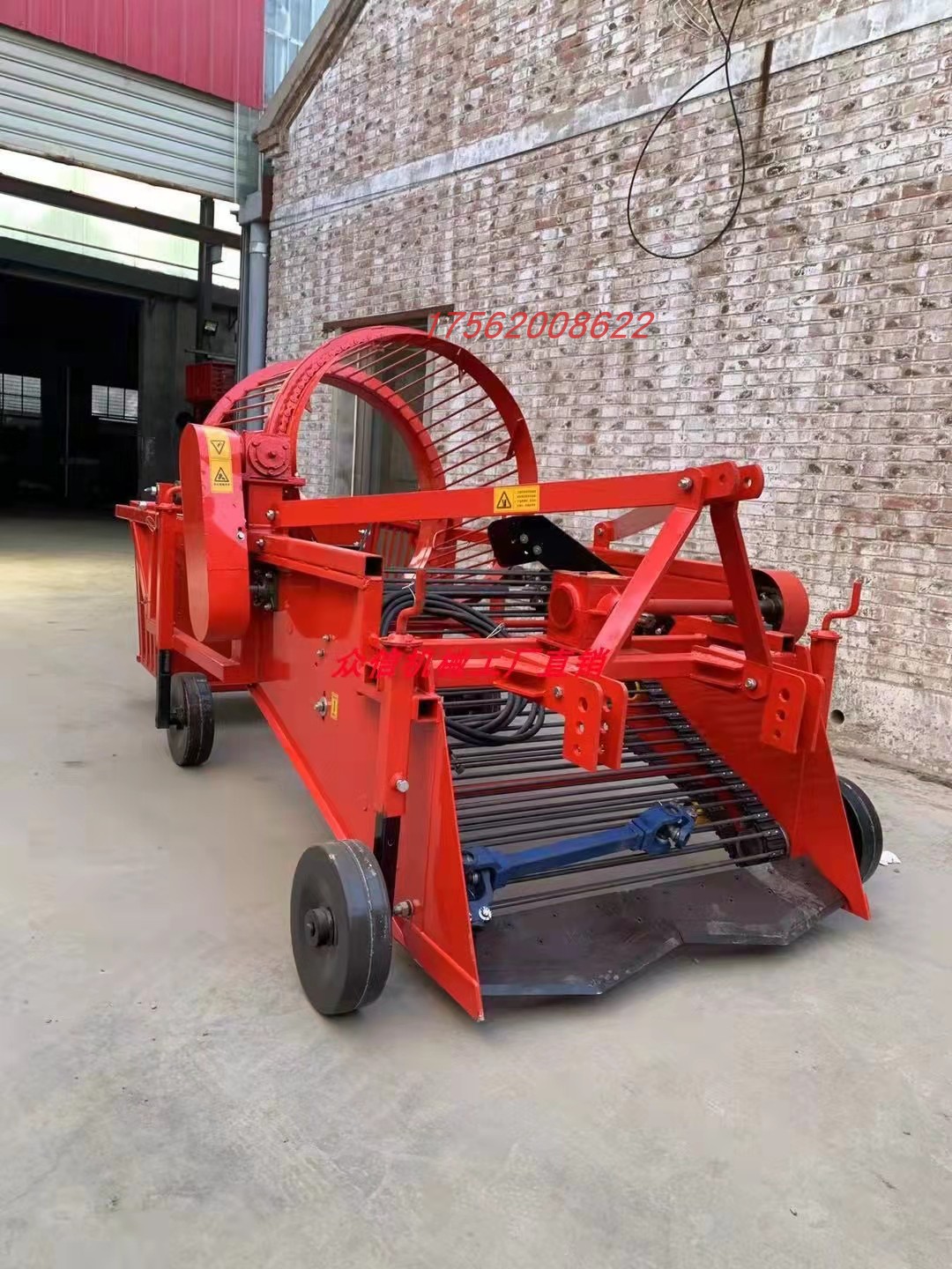 四轮带 玉米秸秆砖头 残膜 地膜 回收机 地膜捡拾机 收玉米茬机