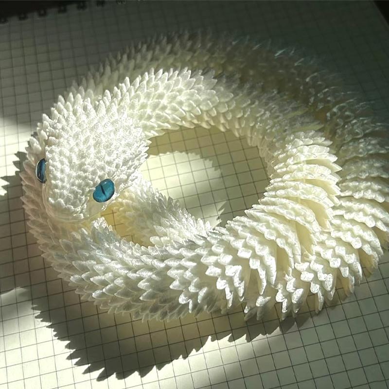 。网红3d打印蛇玩具夜光小物件动物模型新款摆件渐变可活动关节立