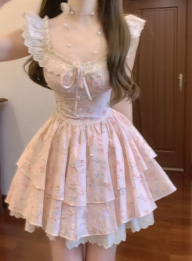 碎花泡泡袖收腰甜美蛋糕连衣裙