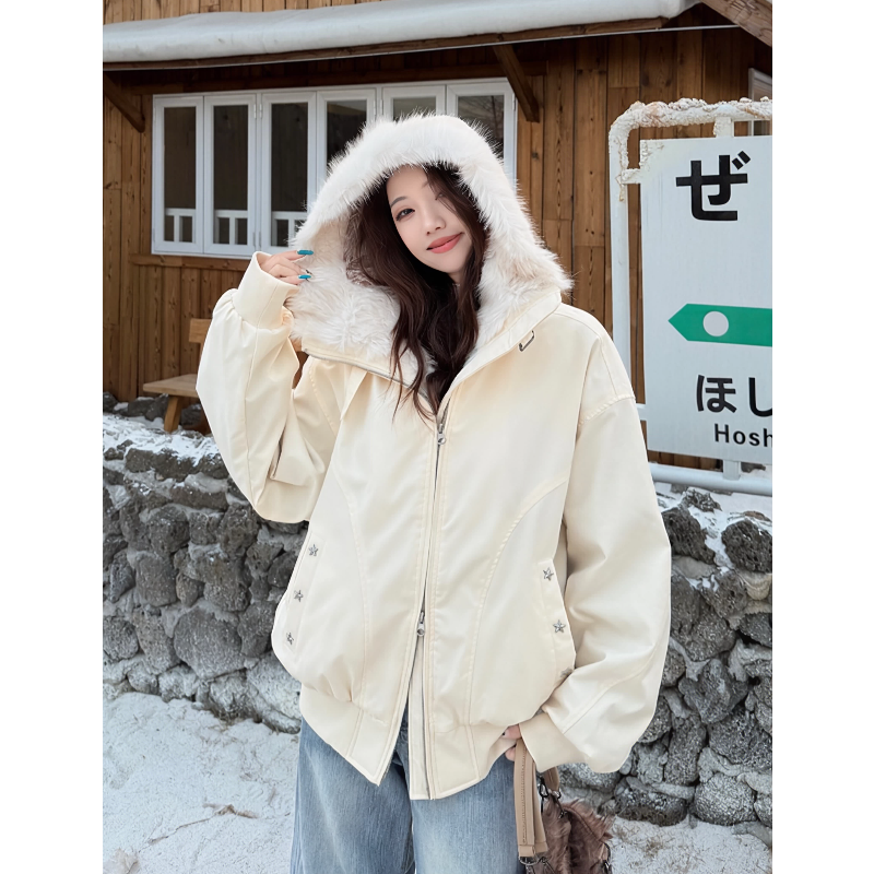 奶白色毛绒连帽外套女冬星星装饰宽松保暖加厚休闲韩系小个子夹克