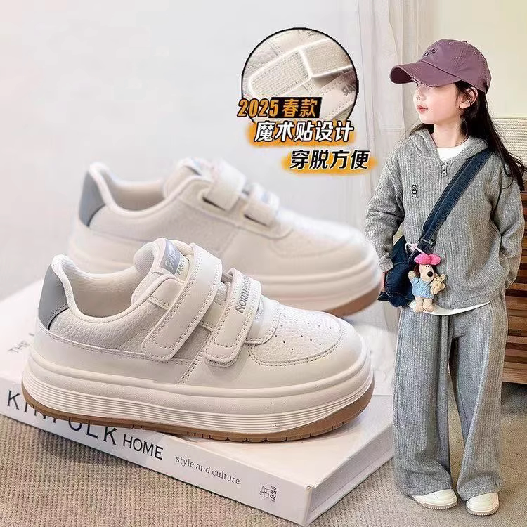 春季真皮女童软底小白板鞋