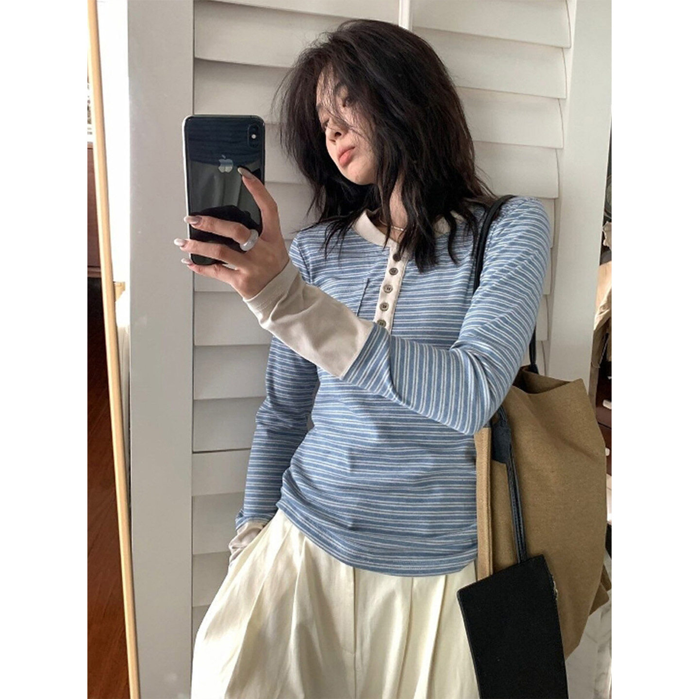 拼色条纹纽扣亨利领打底衫上衣女秋季正肩修身长袖设计感时髦T恤