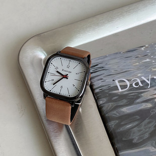 皮带石英表 高级感设计方形ins风2022年新款 手表男款 学生潮流时尚