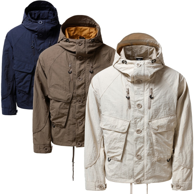 新款男女装三防流行夹克风连帽外套工装冲锋衣防水宽松户外夹克