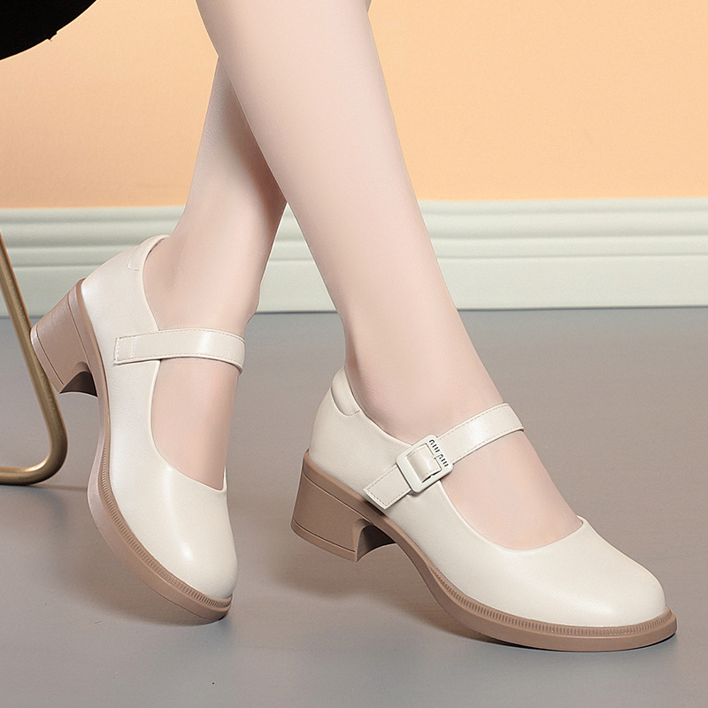 时尚亮面玛丽珍鞋圆头小皮鞋粗跟厚底百搭一字扣单鞋女百搭休闲