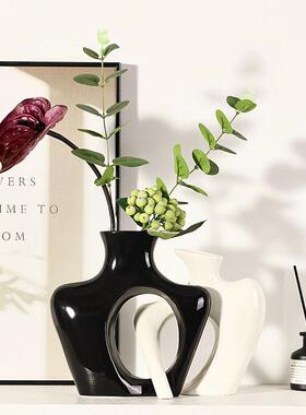 新品携手相伴北欧轻奢摆件家居装饰品小众现代酒柜电视柜陶瓷工艺