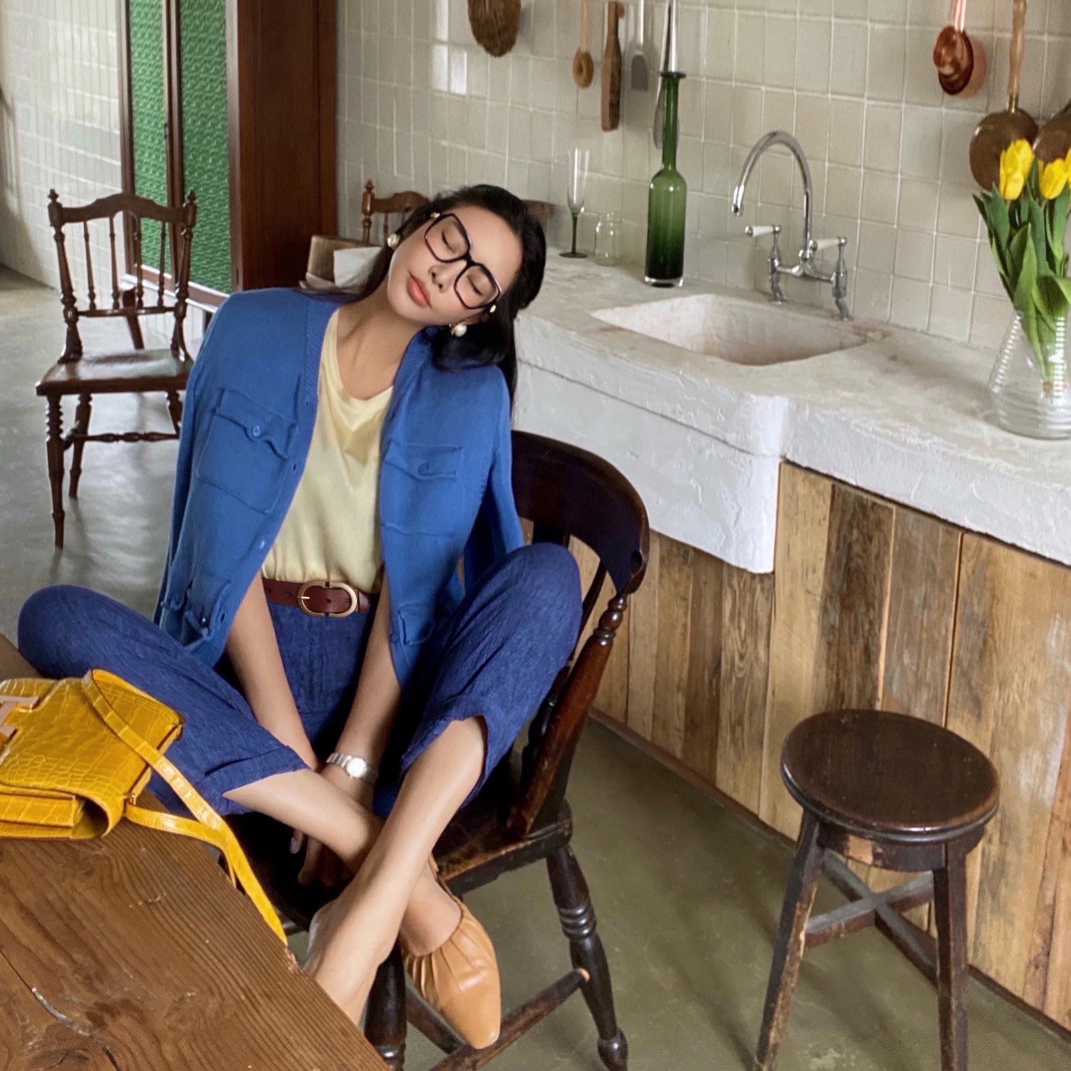 夏季纯色圆领百搭短袖