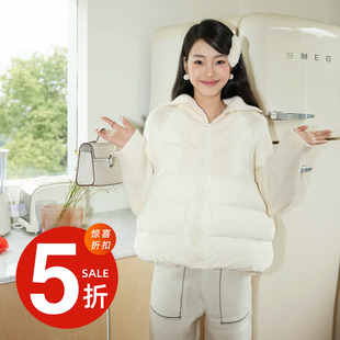 奶白色山羊绒拼接羽绒服奶昔白保暖外套 Bettychow 惊喜特价