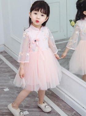 女童汉服春夏连衣裙2026小女孩洋气纱裙宝宝蓬蓬裙表演公主裙时尚
