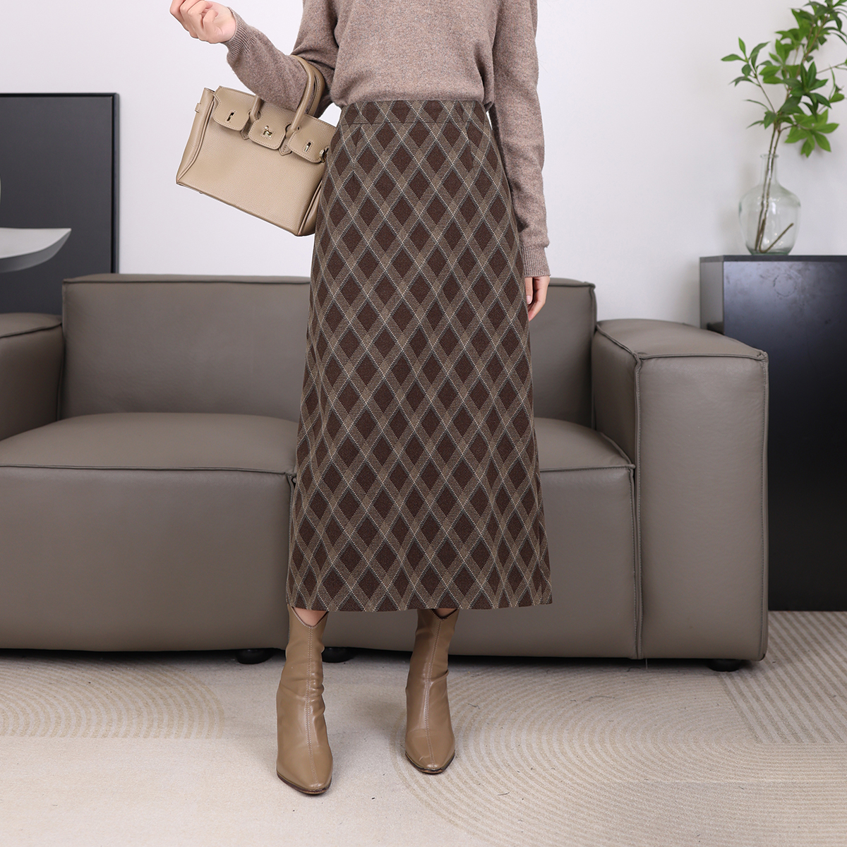 咖色格子半身裙冬季2025新款高腰显瘦中长款a字裙百搭包臀裙21620