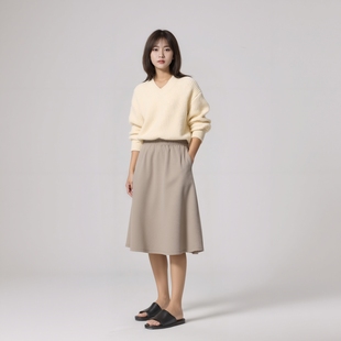 秋冬裙子481434 半身裙裙子2025新款 官网199女装 绒面针织喇叭中裙