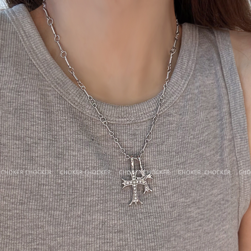 CHOKER双十字架项链高级感