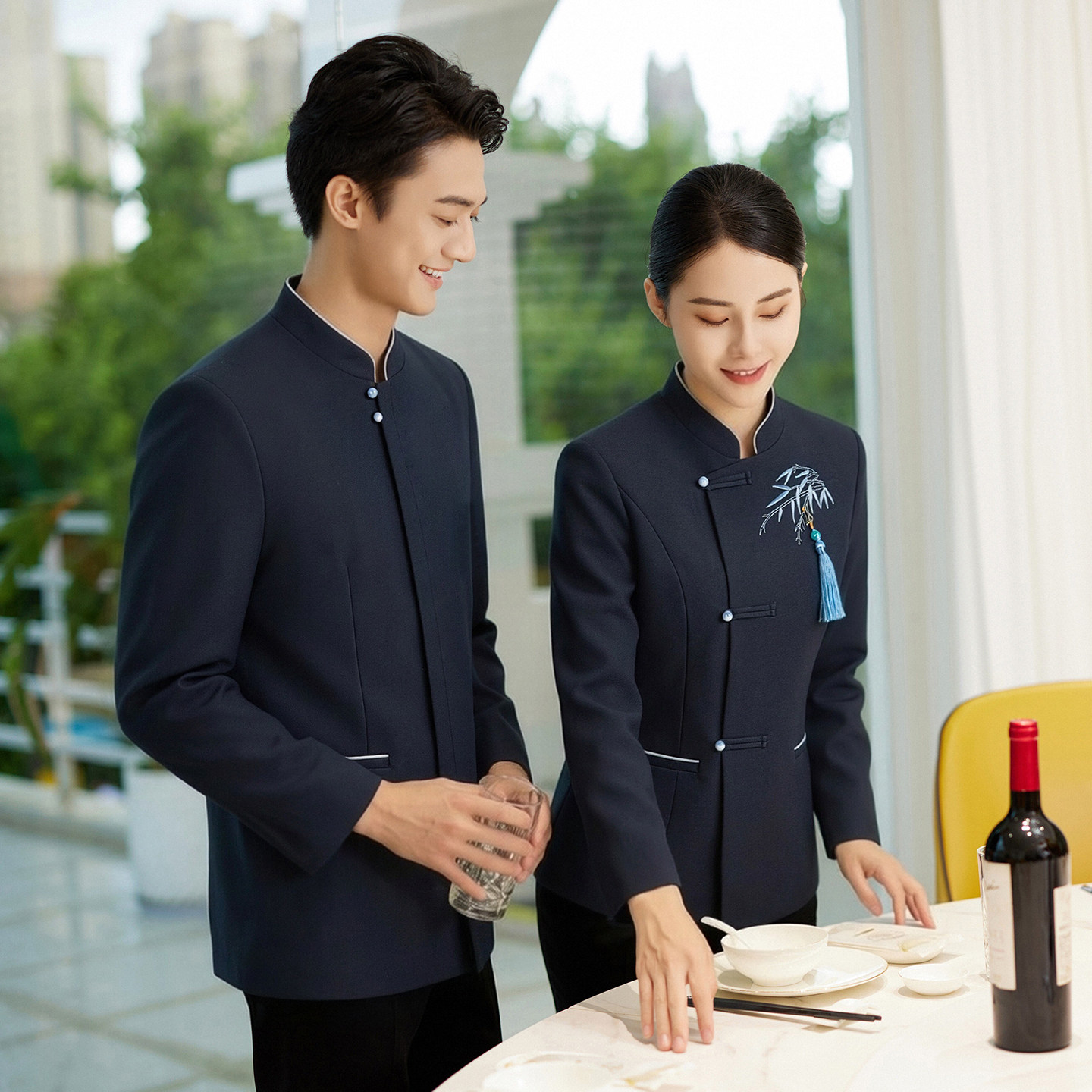 龙丽儿新中式酒店服务员工作服立领高档餐厅酒楼火锅店传菜员制服