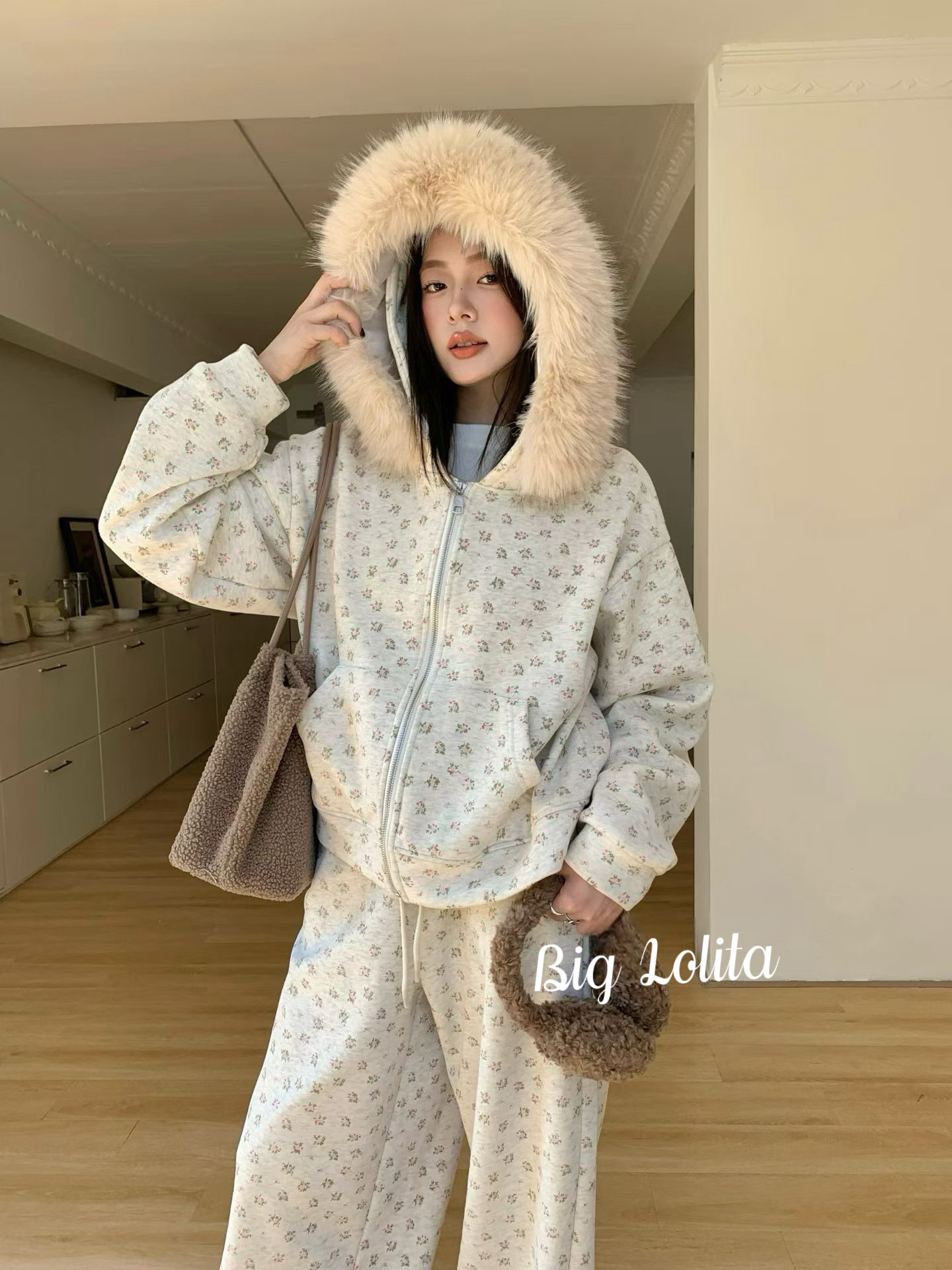 【奶油碎花】大码加绒碎花连帽套装毛领卫衣冬外套长裤胖MM200斤,女装/女士精品,时尚套装,淘宝优惠券,粉丝福利购,淘宝优惠卷