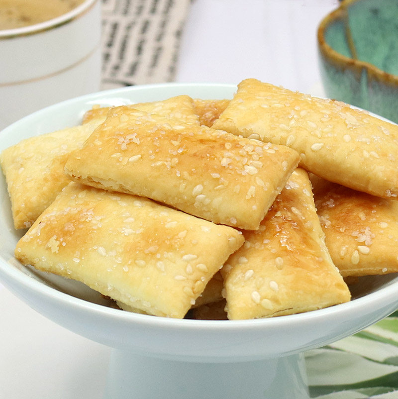 日式千层酥 薄脆一口酥 松塔零食网红休闲零食酥脆好吃130g狐小哆