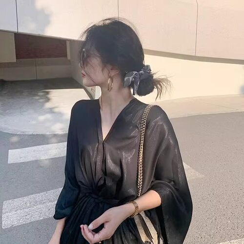 精致小黑裙宽松气质连衣裙