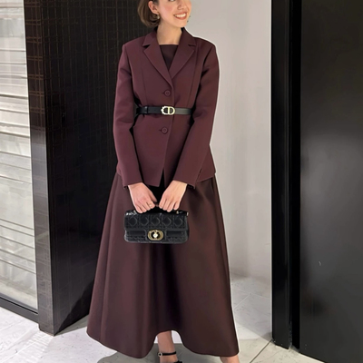 瑞瑞定制羊毛安克拉红色西装+中长款半身裙套装含30羊毛42480