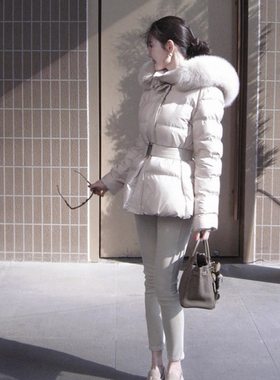 瑞瑞气质时尚休闲保暖羽绒服外套(配可拆真狐狸毛领+帽子)d1451