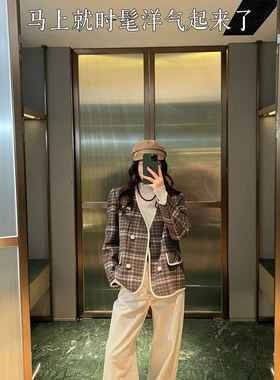 瑞双排扣宽松软糯有型复古时髦的羊毛外套（含71.9绵羊毛）D01101