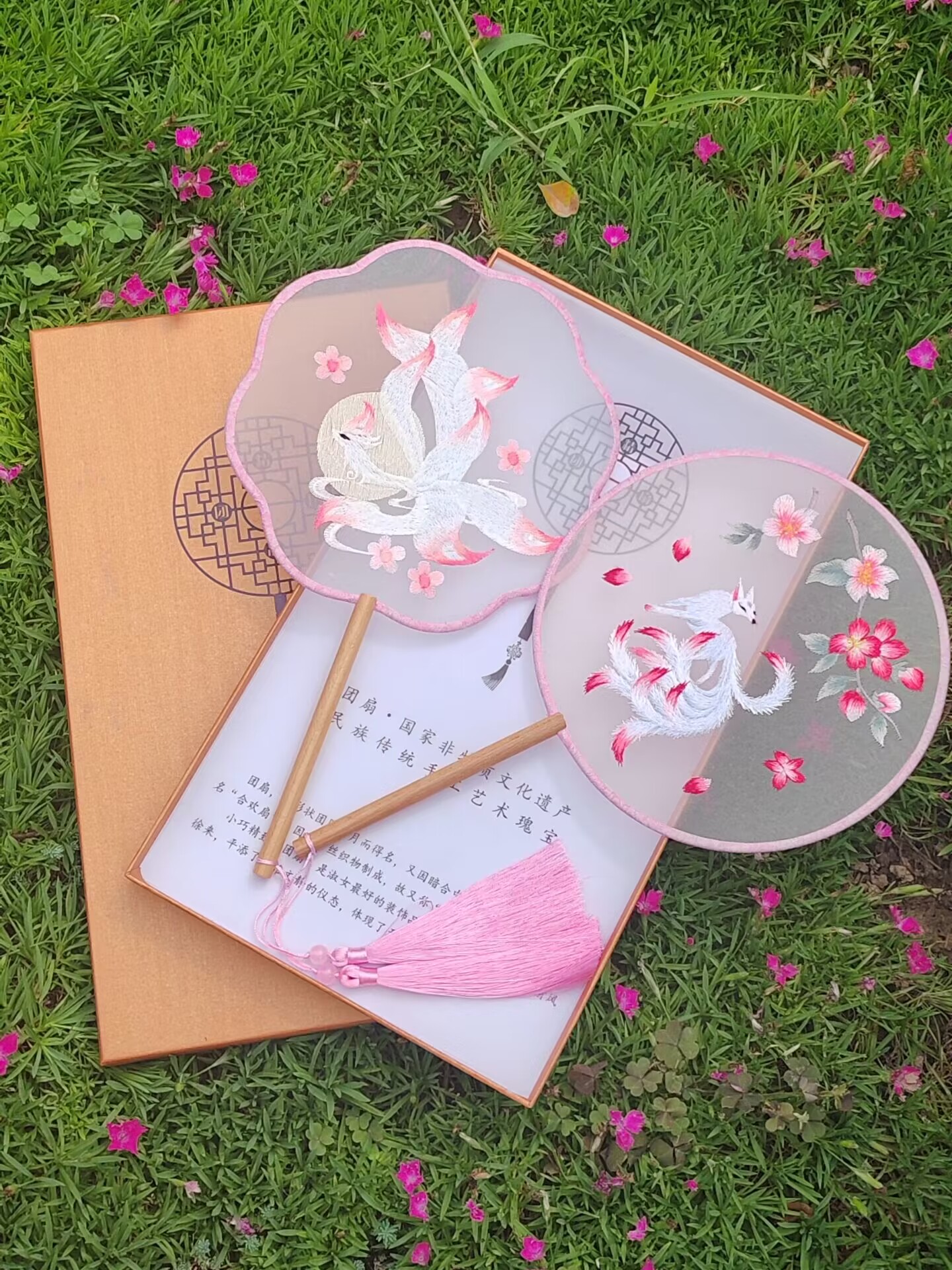 刺绣绫绢精美绣花物美价廉