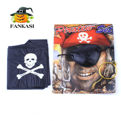 Halloween COS character pirate black and red headscarf make