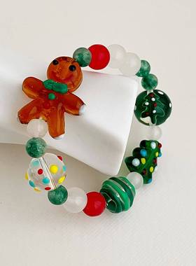Christmas gingerbread man cartoon fun brlet female autumn