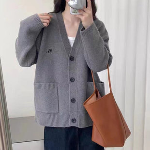 高级感纯色毛衣外套女2024年新款秋冬爆款慵懒风宽松加厚针织开衫