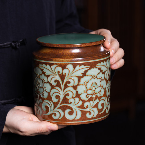 手工刻绘缠枝牡丹大号醒茶罐