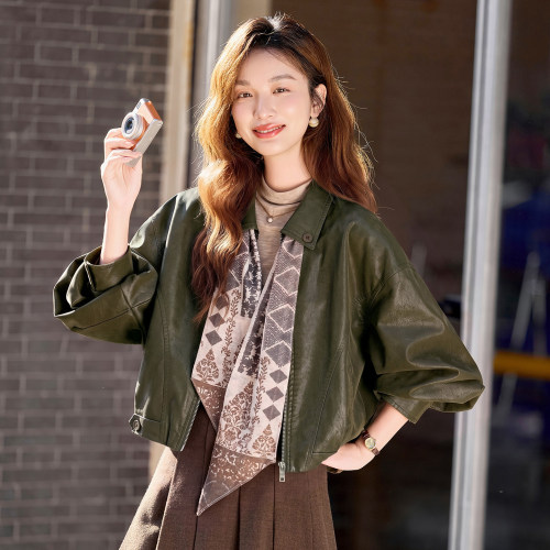 复古风翻领皮衣短外套女小个子