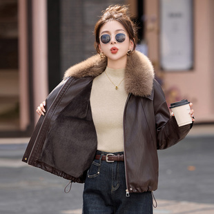 大毛领皮衣女短款2025年冬季新款宽松加绒加厚百搭高级感PU皮外套