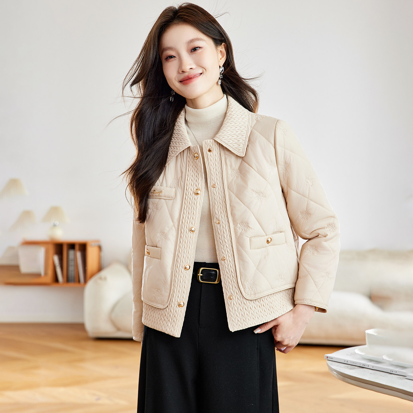 小香风翻领棉服女短款2025秋冬新款宽松显瘦轻薄保暖棉衣棉袄外套