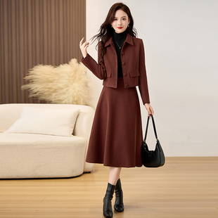 女2024秋冬新款 高级感半身裙套装 气质通勤显瘦加棉加厚裙子两件套