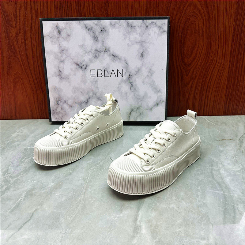 EBLAN/伊伴商场撤柜春秋新款学院风厚底饼干鞋系带贝壳头舒适女单