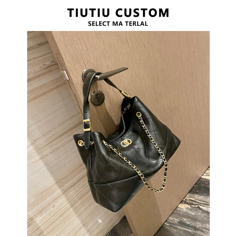 高品质羊皮25A小香风托特包女