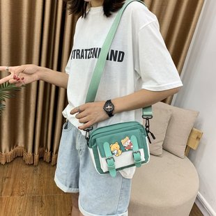 斜挎包女新款工装小包包可爱少女帆布学生文艺韩国ins单肩小方包