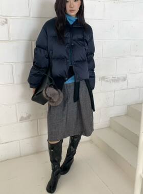 韩国CALOSCI时尚高级感90白鹅绒珠光缎面磁吸扣羽绒服面包服98099