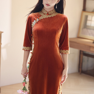 收腰日常绝美新中式 修身 七分袖 复古风橘色金丝绒长旗袍女春秋新款