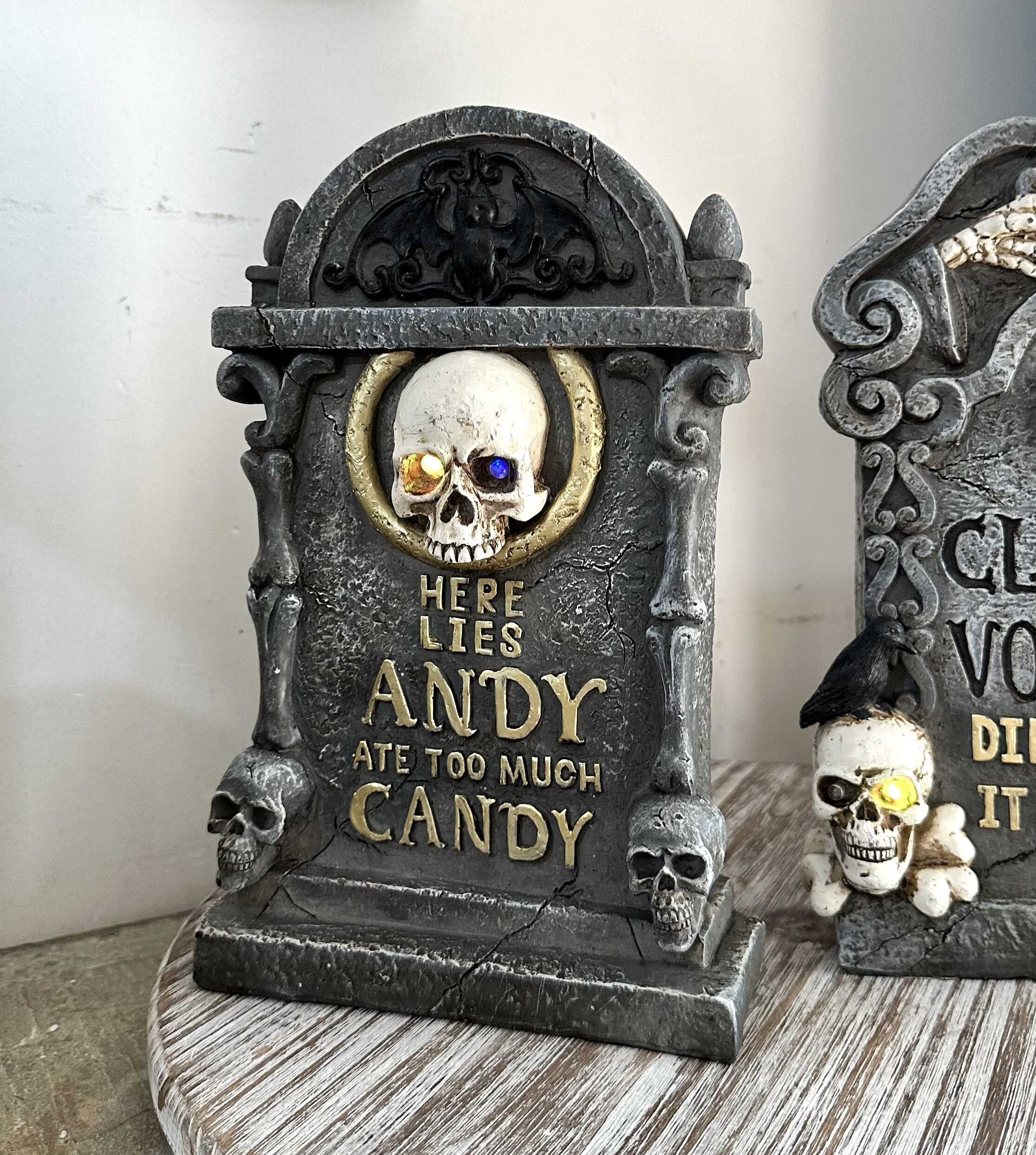 孤品外贸万圣节墓碑摆件万圣节派对鬼屋酒吧家居软装布置骷髅灯