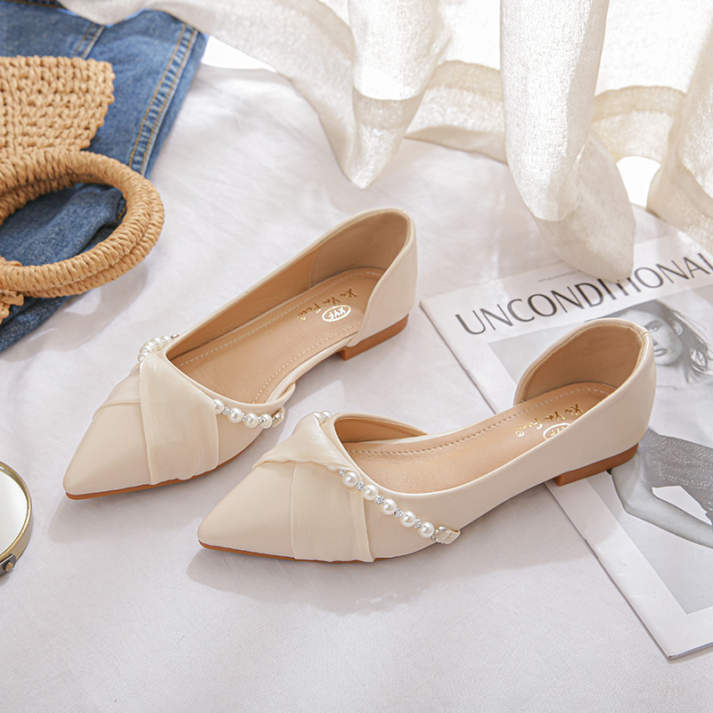 夏季浅口尖头平底侧空晚晚风单鞋