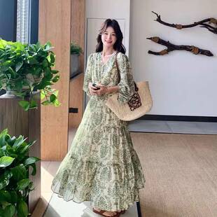 腰显瘦CFB气收质v领茶歇 法式 绿色度假夏碎花长袖 连衣裙女20风25季