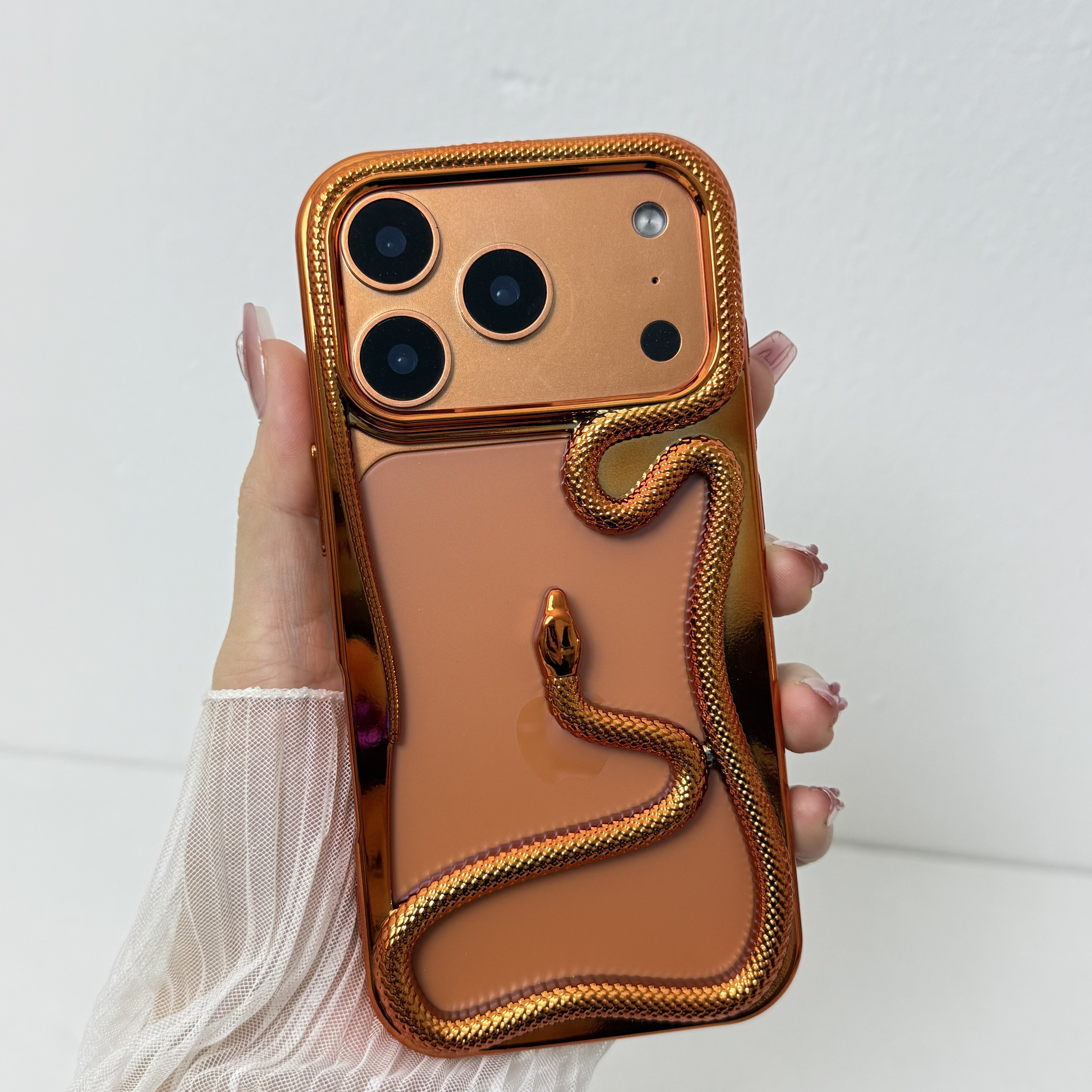 3D立体小蛇适用苹果17pro手机壳散热17Air镂空iPhone17promax原创设计16高级感15小众14防摔13时尚网红12新款