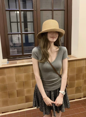 元熙-十三行夏季纸片人U领自带收腰显瘦短袖T恤休闲风上衣女26335