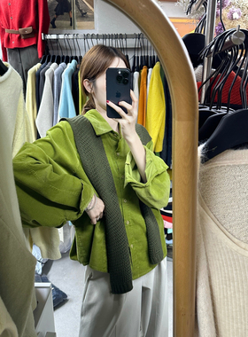 VI+唯一家十三行秋季新款腰部系扣设计感灯芯绒衬衫女配披肩11323