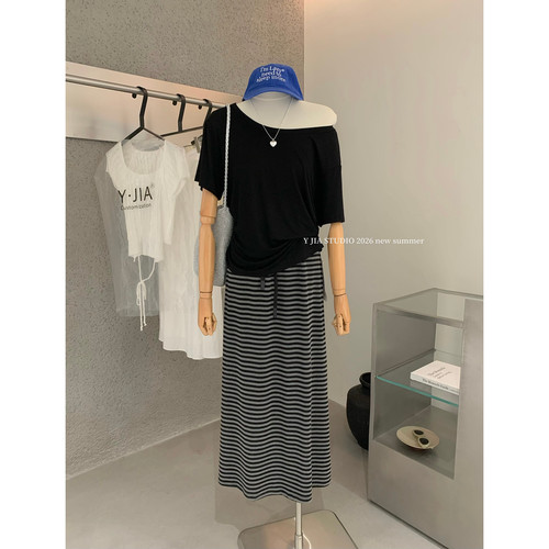 Y.JIA十三行夏季显瘦针织上衣+漫步半身裙慵懒宽松两件套装女6708