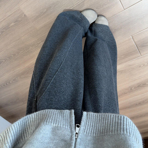 后悔没早点买的灰色毛呢镰刀裤！