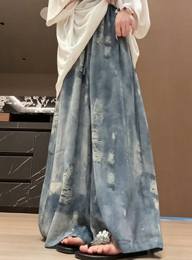 谁能拒绝一条美丽的闪钻阔腿裤~