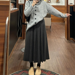 胖mm格雷系毛呢半身裙 大码 学院风灰色爱心波点百褶裙女秋冬季 长款