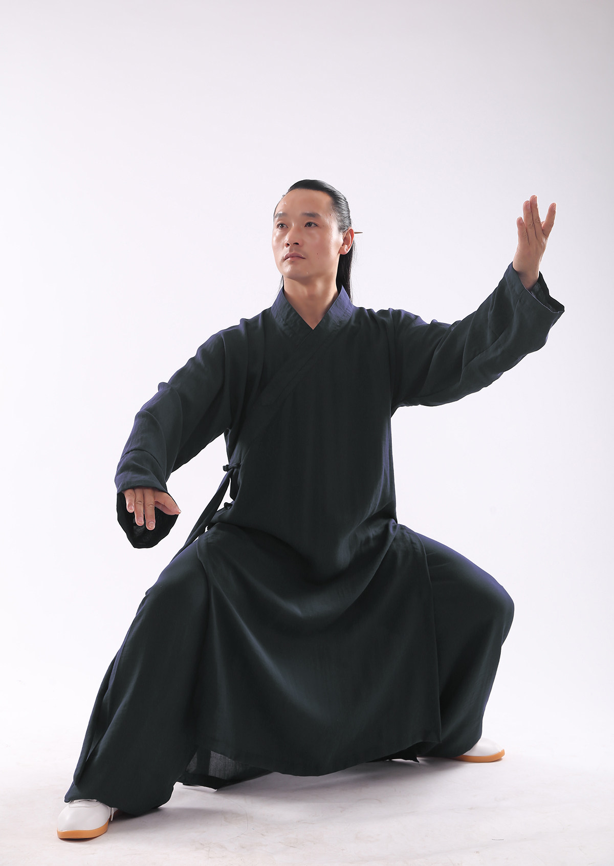 斜襟道士服全套中国风蚕丝麻长褂道袍男女款太极服武术服居士汉服